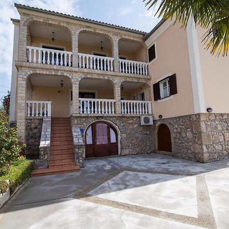 Apartment Samanic Malinska Exteriér fotografie