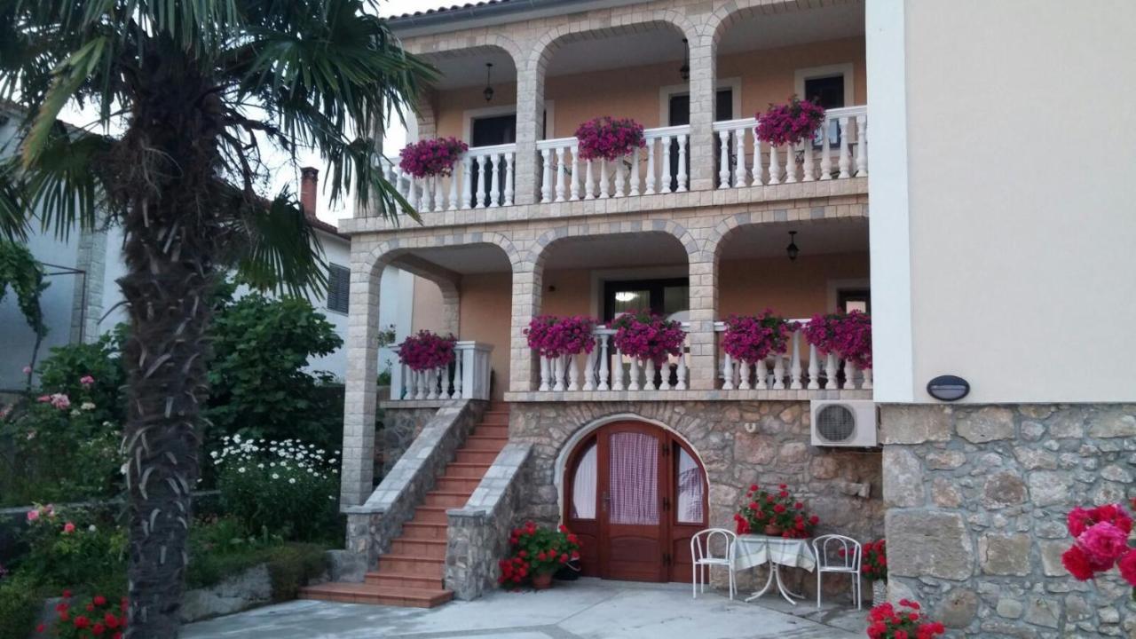Apartment Samanic Malinska Exteriér fotografie